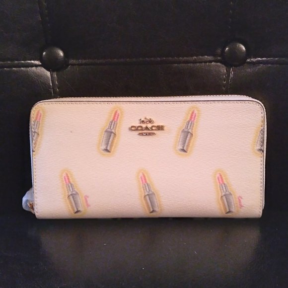 Coach Wallet - Picture 2 of 5